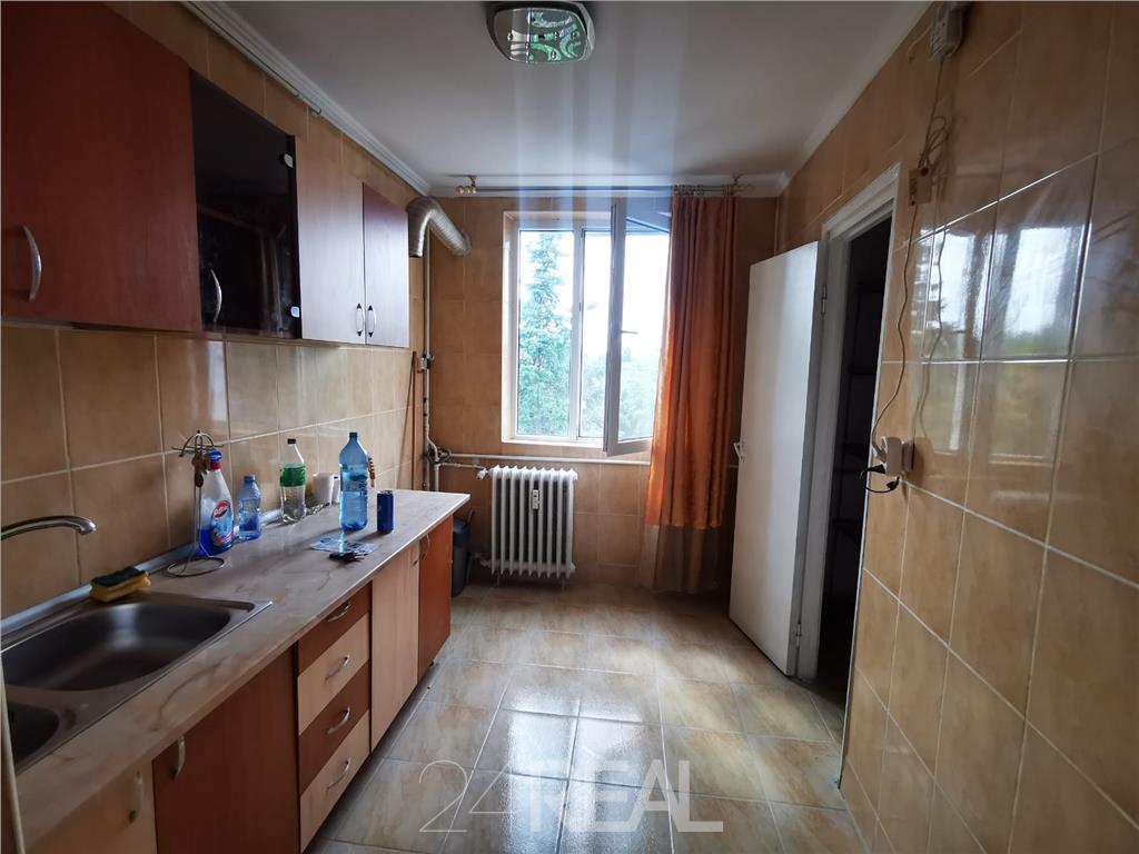 Apartament 3 camere - Brancoveanu - reabilitat termic