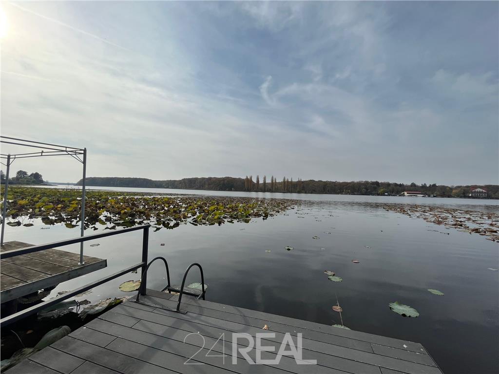 Vanzare vila vedere lac Snagov, acces la ponton propriu