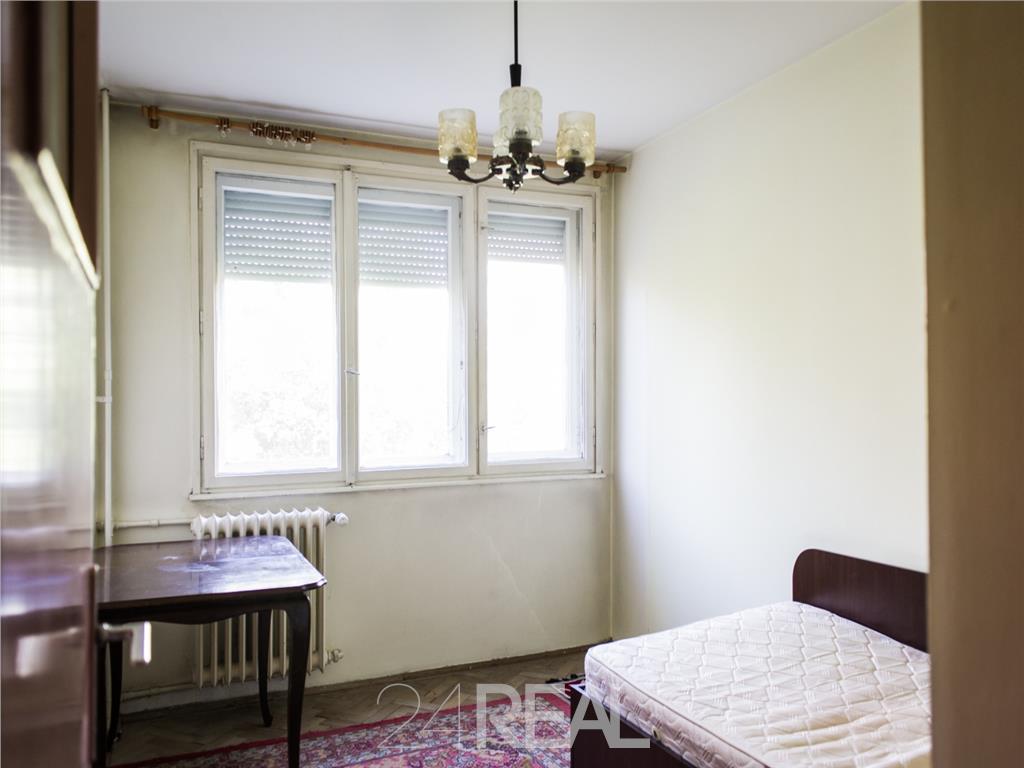 Vanzare Apartament 3 camere in Zona Brancoveanu