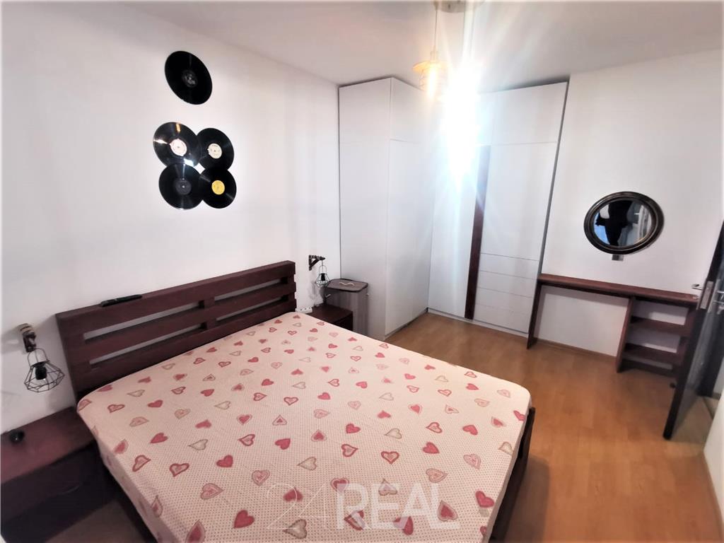 Apartament 3 camere - Alexandru Obregia - Ciceu - bloc reabilitat