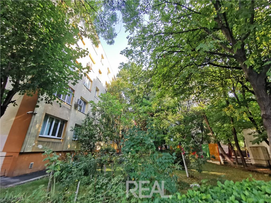 Apartament 2 camere - decomandat - Luica - Bracoveanu- bl reabilitat