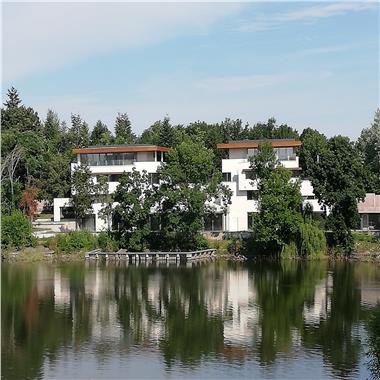 Imobil exclusivist malul lacului Floreasca pretabil birouri/ambasada