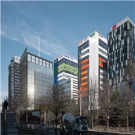 Inchirieri birouri in GlobalWorth Square - suprafete de la 267 mp